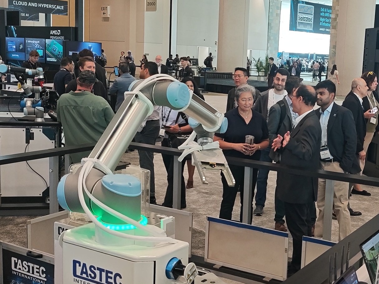 AutomationSG-SIAA-Member-Spotlight-CASTEC-teams-collaborates-with-IEI-and-AMD-to-showcase-AI-Powered-Mobile-Collaborative-Robot-"i-Operator"-at-Advancing-AI-2026